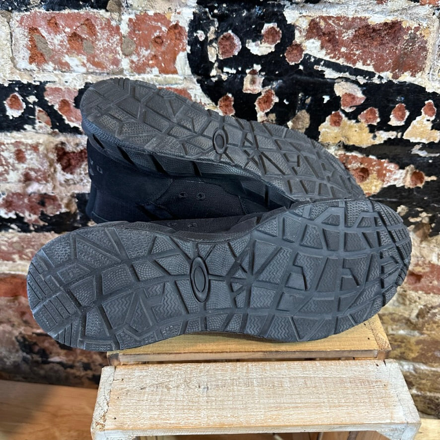 Oakley Mens 12 Black Boots