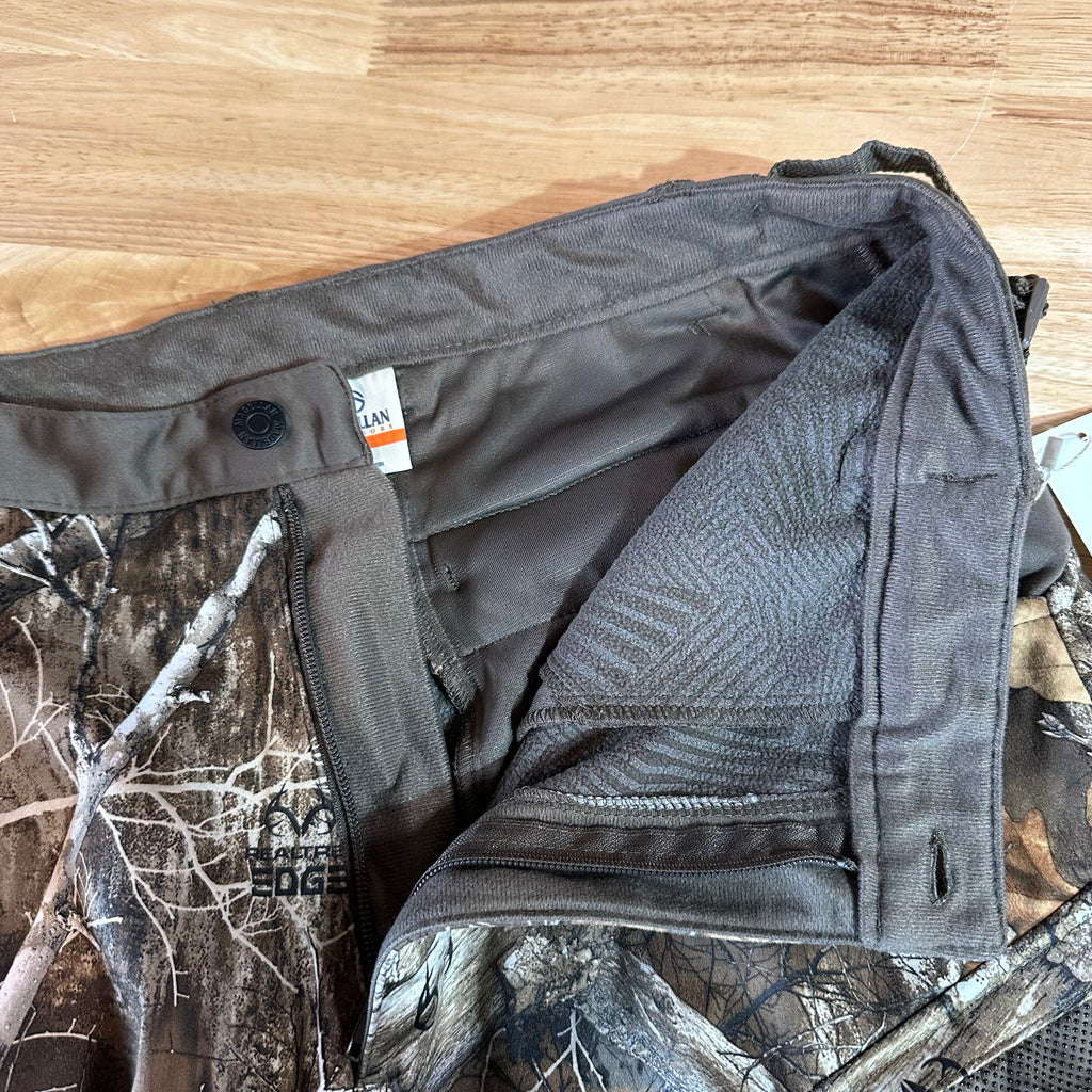 Magellan Mens Medium Camo Fleece Pants