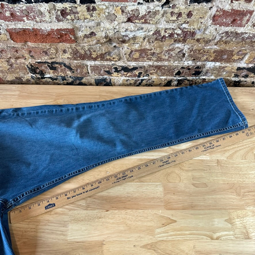 Carhartt Mens 42x32 Blue Jeans