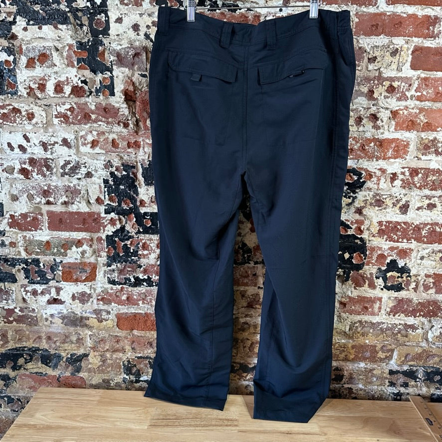 Magellan Mens Large Black Pants
