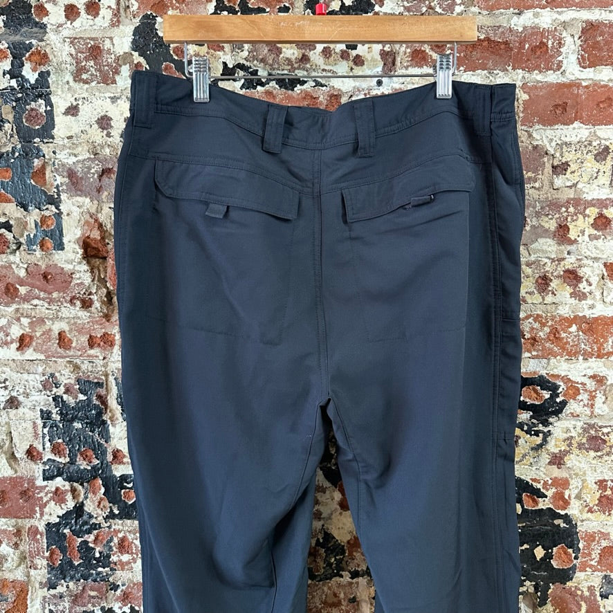 Magellan Mens Large Black Pants