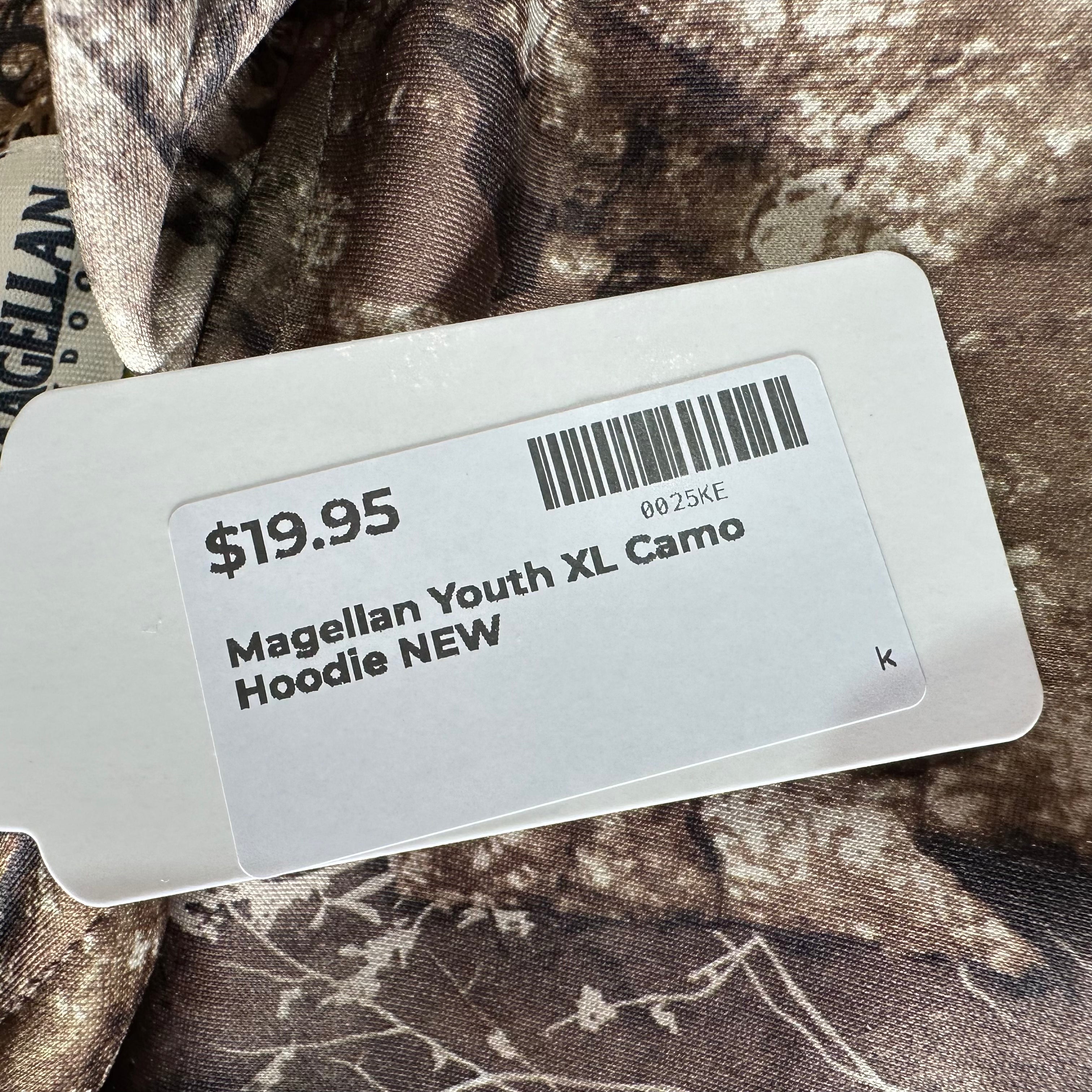 Magellan Youth XL Camo Hoodie NEW