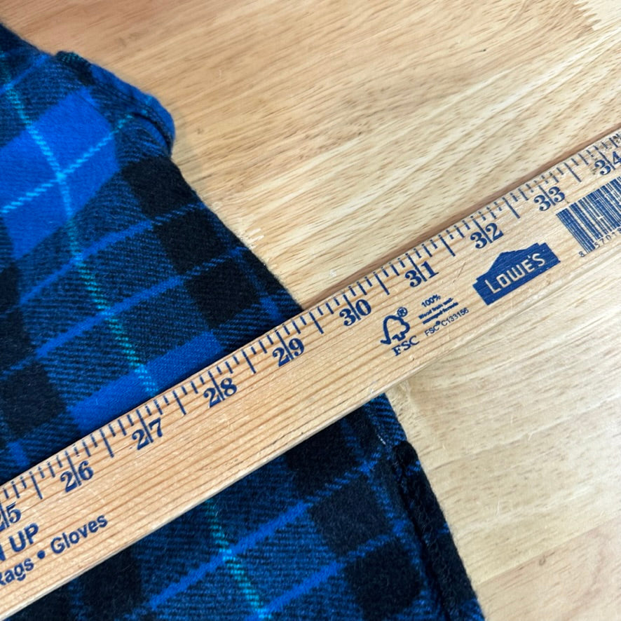 VTG Mens Store Mens XL Long Sleeve Button Up Flannel