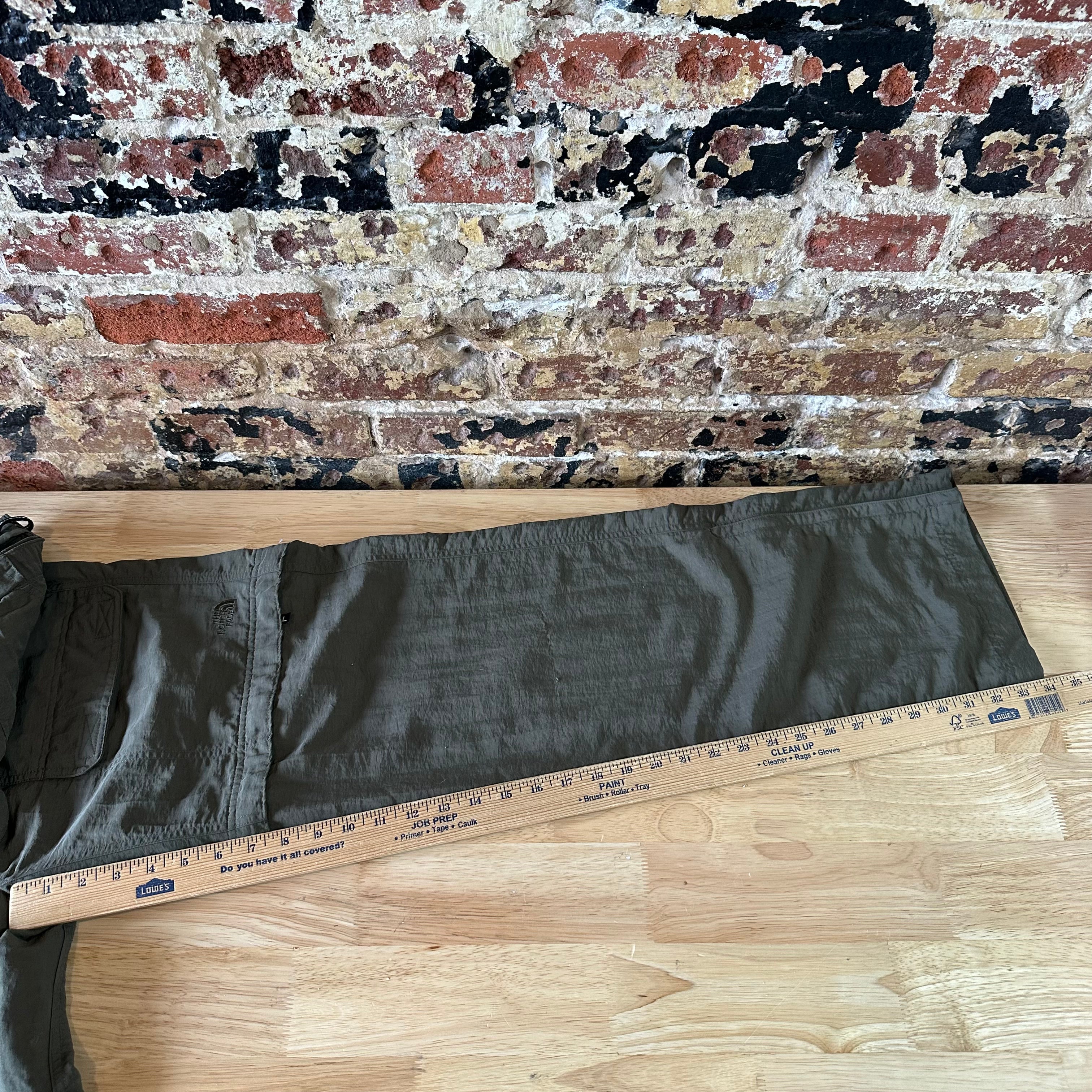 North Face Mens Large Long Green Pants