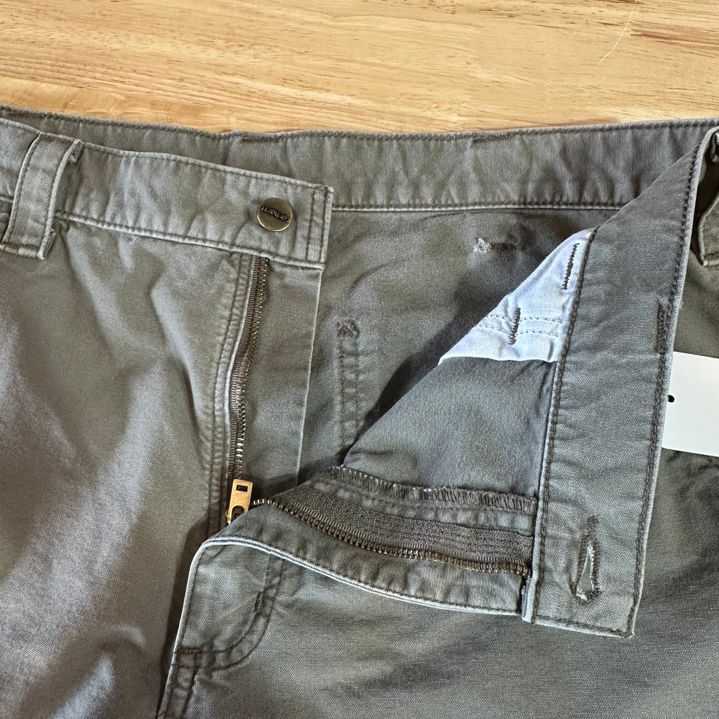 Carhartt B147 LBR Shorts Mens 36