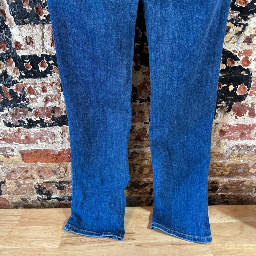 Ariat Womens 27L Straight Jeans