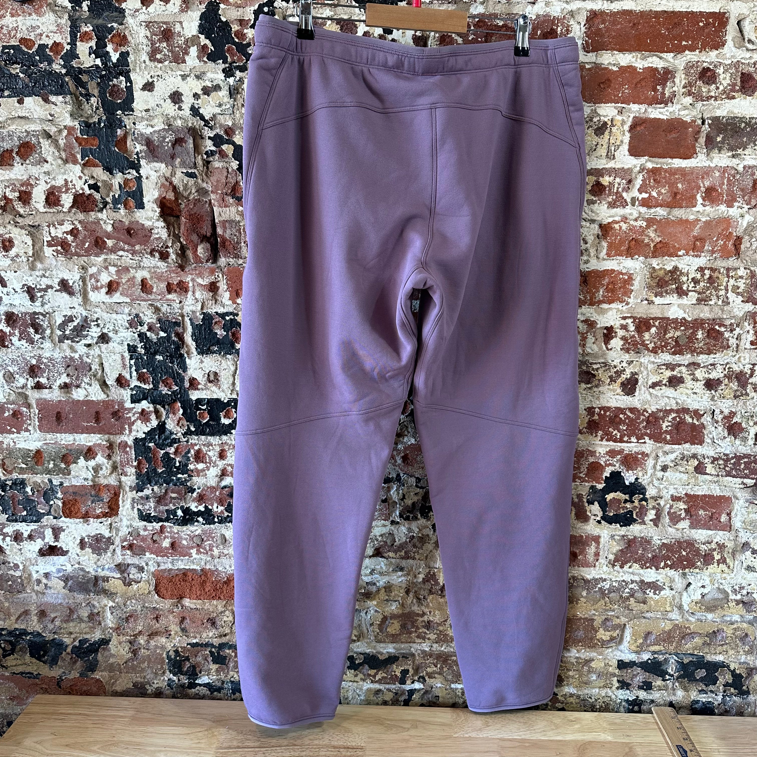 Arcteryx Kyanite Sweatpants Interstellar Mens Large NEW