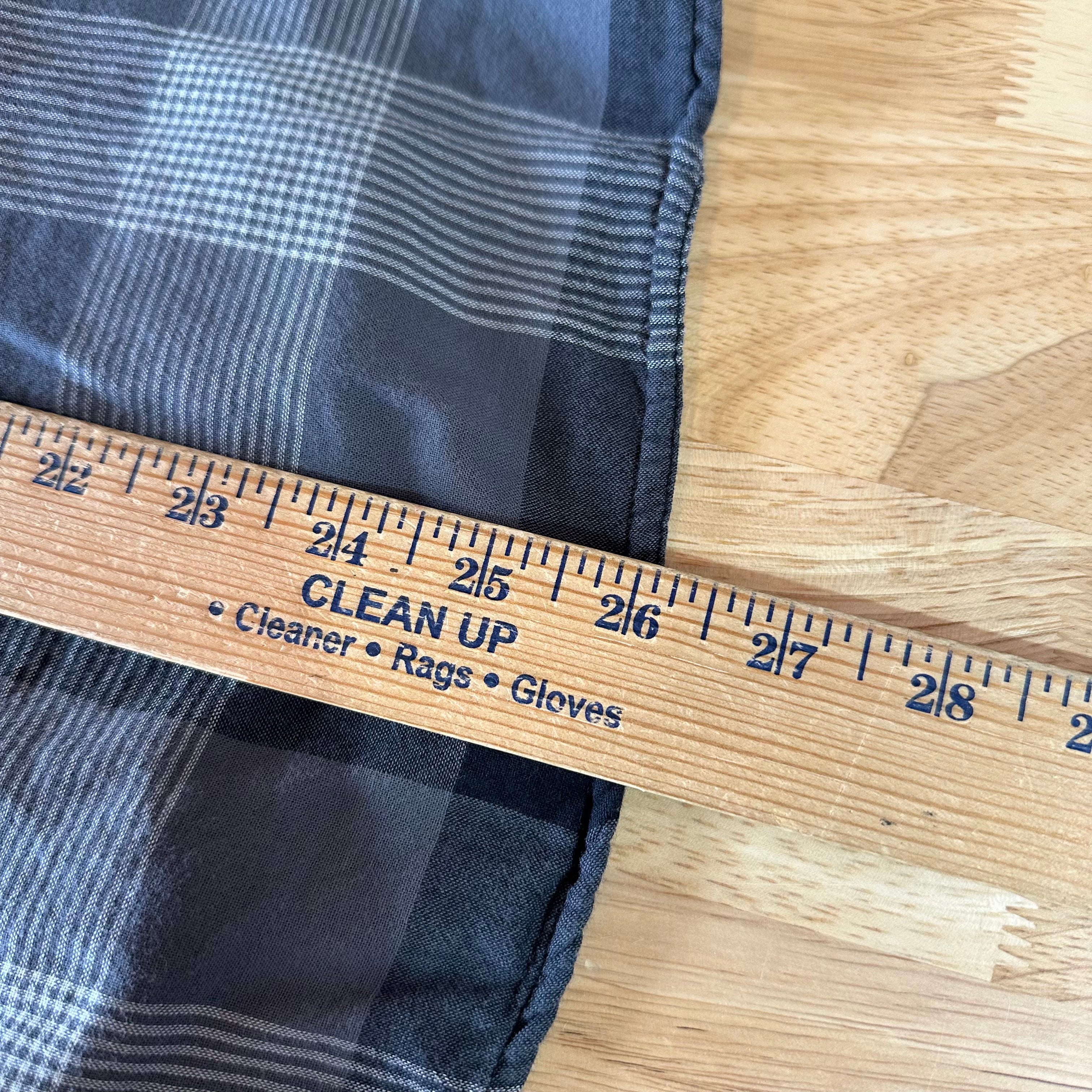 Columbia Shirt Womens Medium Long Sleeve Button Up Gray Black Hooded