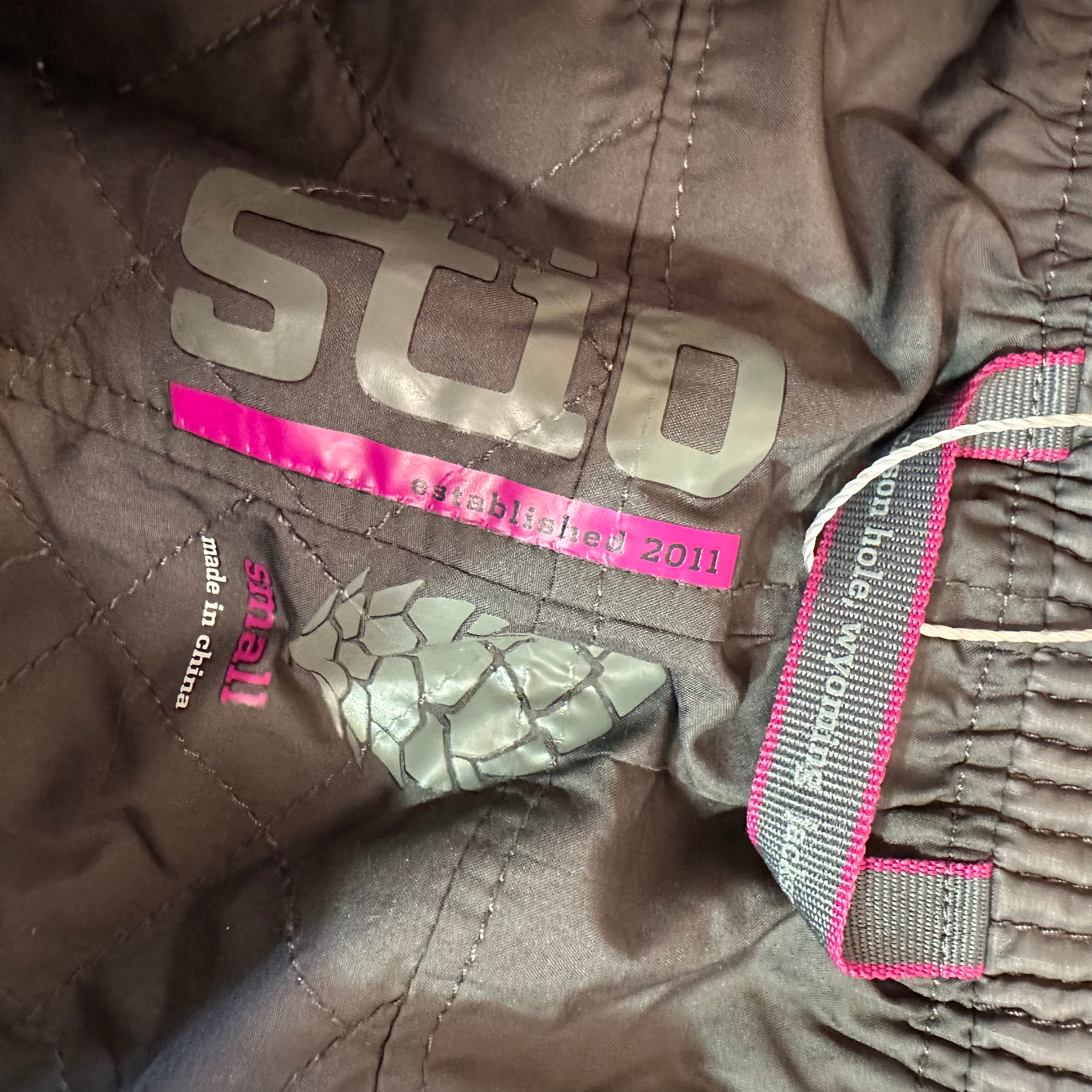 Stio Womens Small Snap Front Insulated Skirt Gray Gorpcore Outdoor