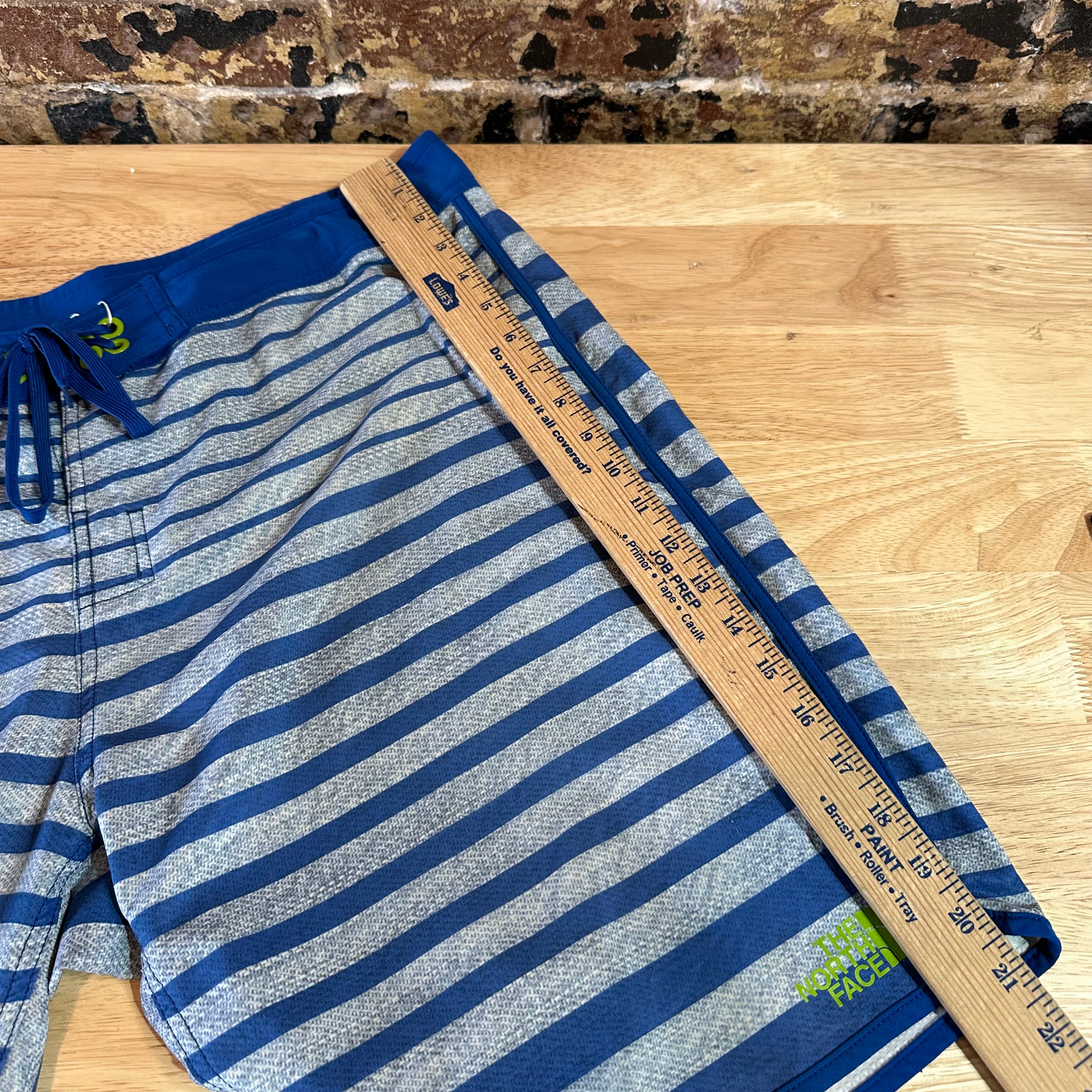 North Face Blue Board Shorts Mens 38