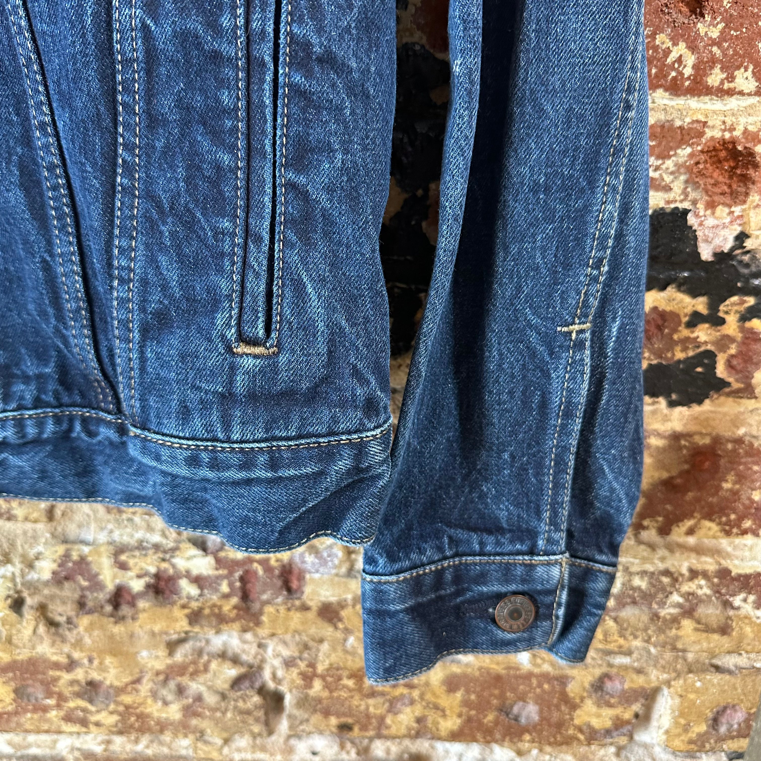Levi's Mens Small Jean Jacket