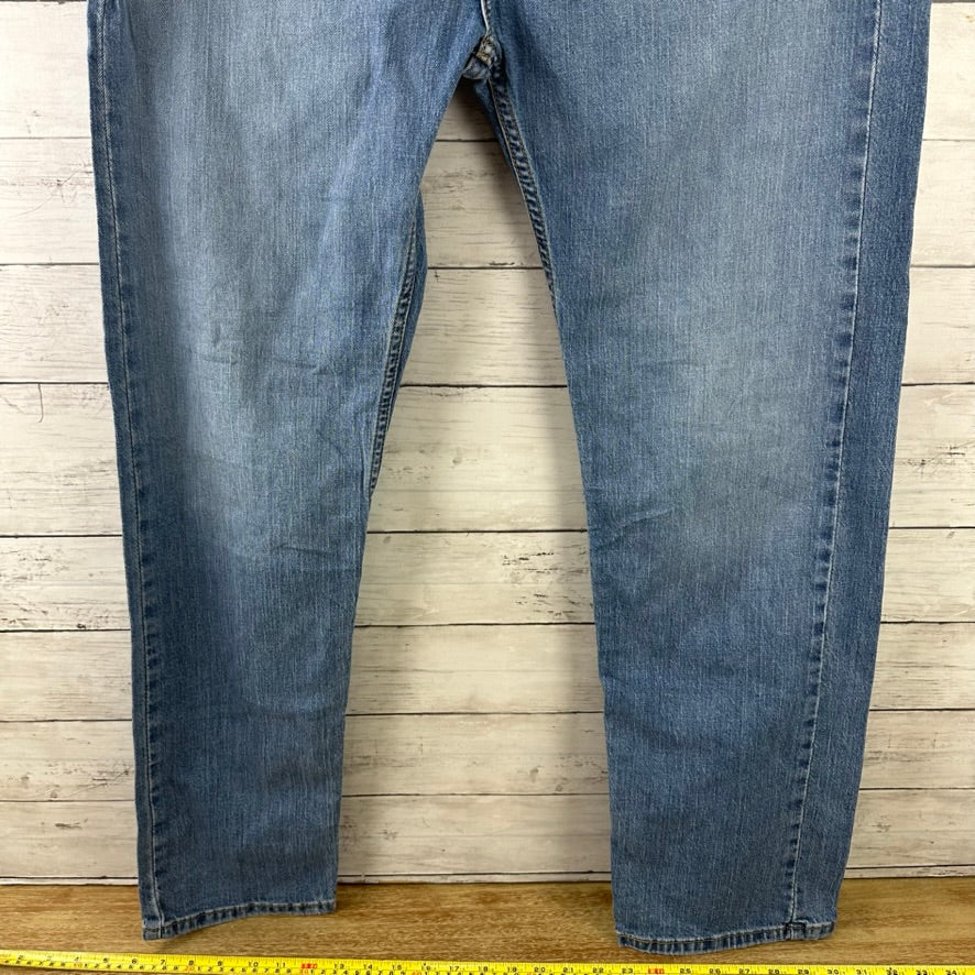 Levis 505 Jeans Mens 36x32 Regular Zip fly Blue denim Levi's