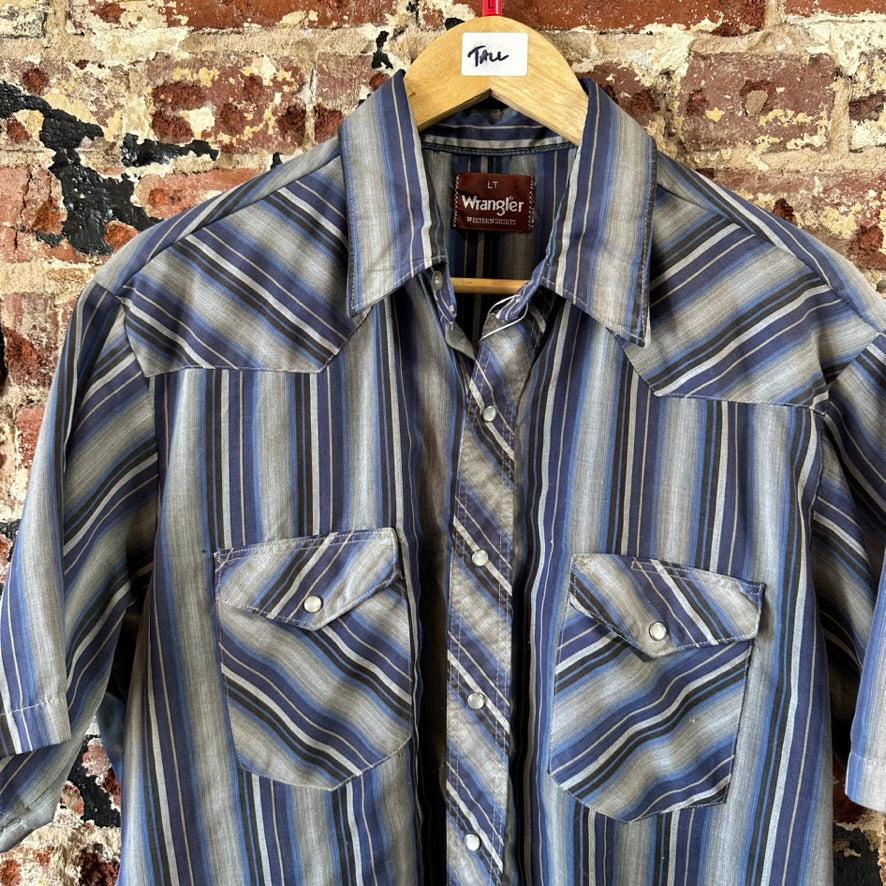 Wrangler Mens Large Tall Button Up