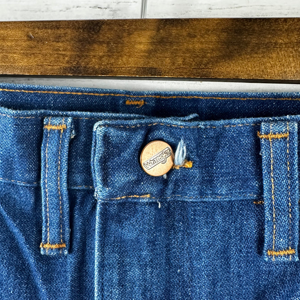 Vintage Wrangler Jeans 38x24.5 Blue western denim *hemmed