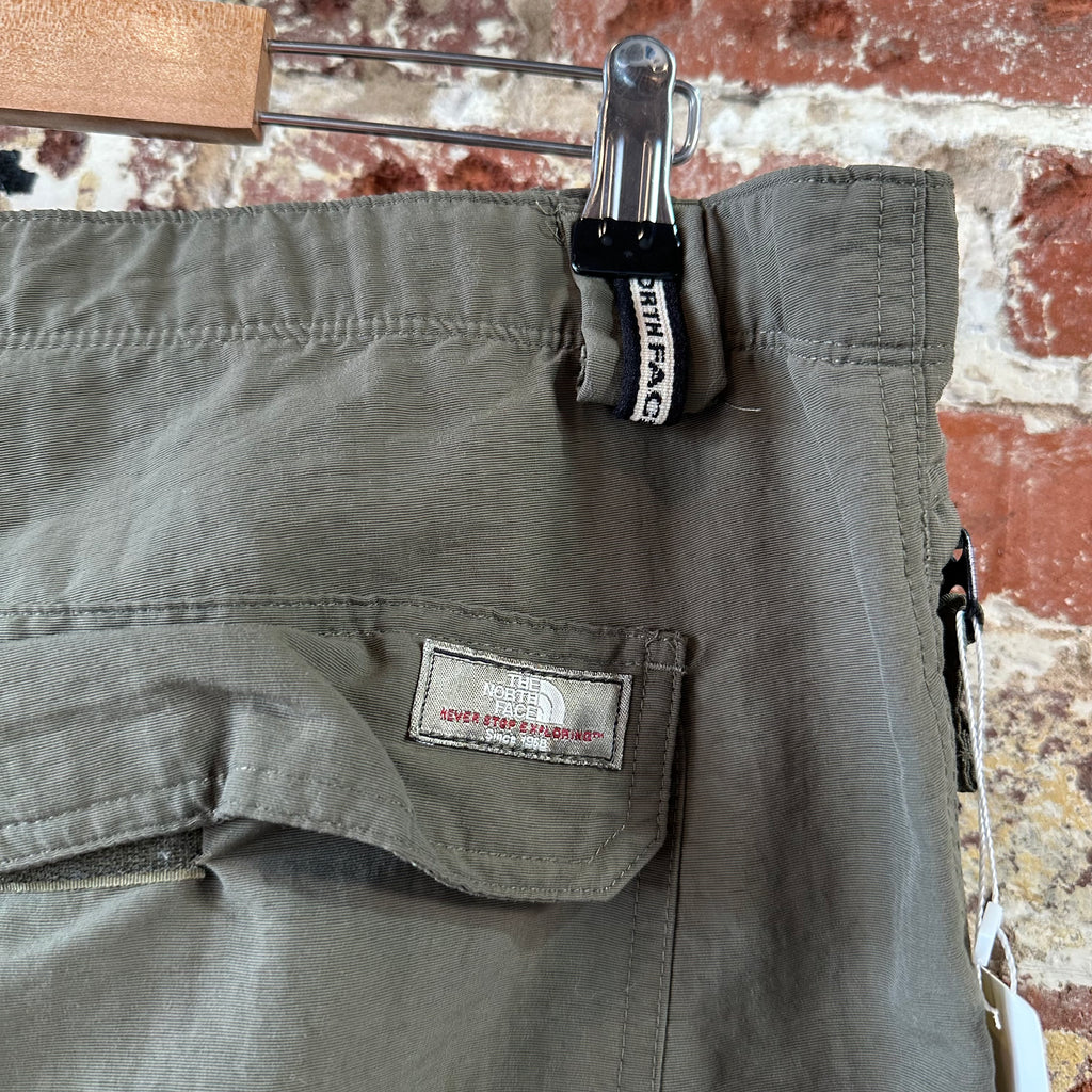 North Face Mens Large Long Green Pants