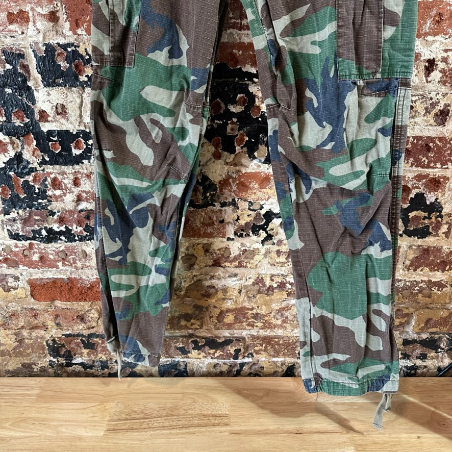 Pac Sun Mens 29x29 Camo Pants
