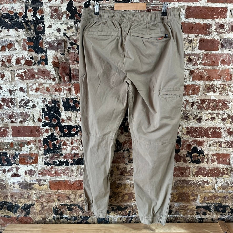 Dulluth Alaskan hardware Tan Pants Mens 36x32