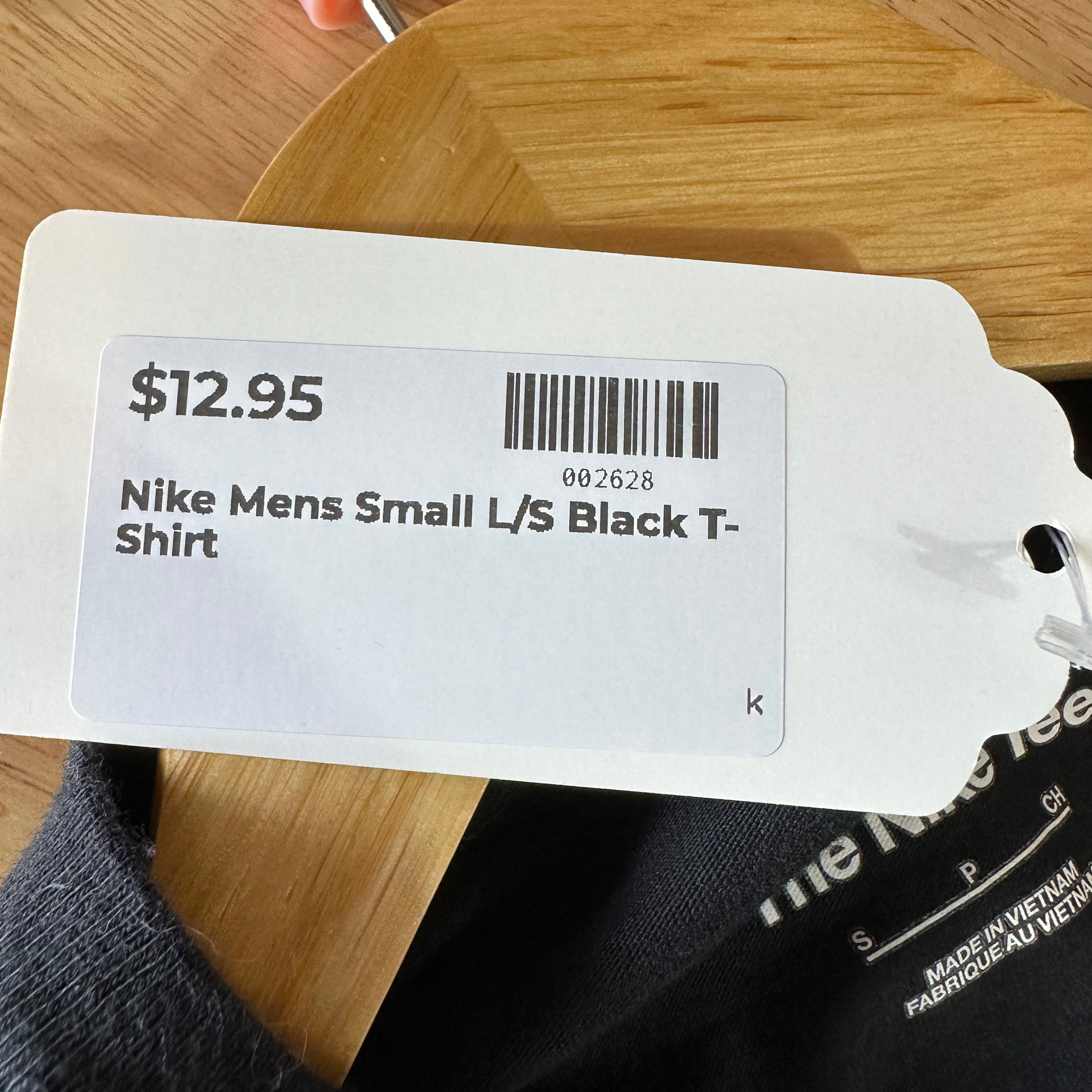 Nike Air Mens Size Small Black Long Sleeve T-Shirt Graphic