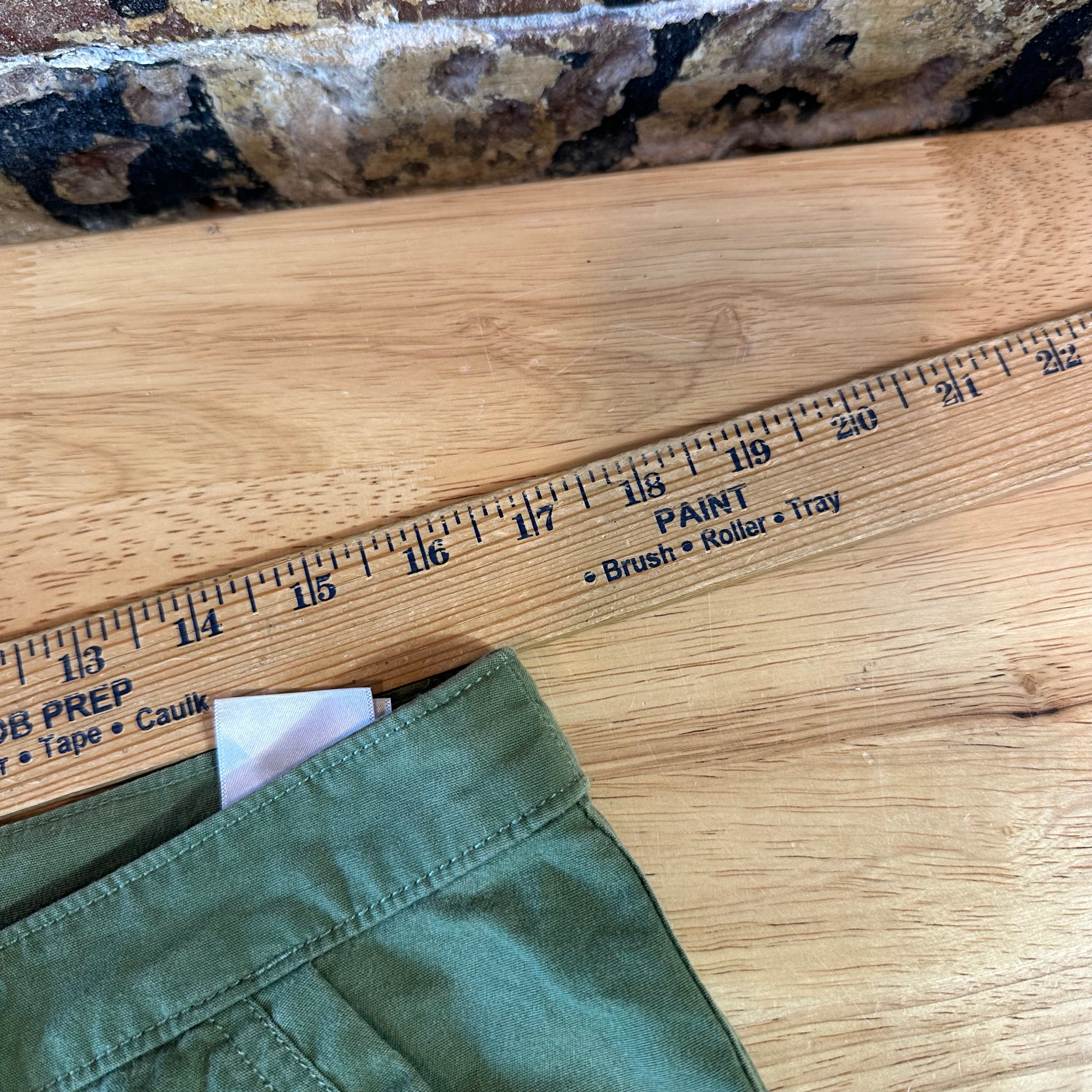Patagonia Womens 8 Green Capris