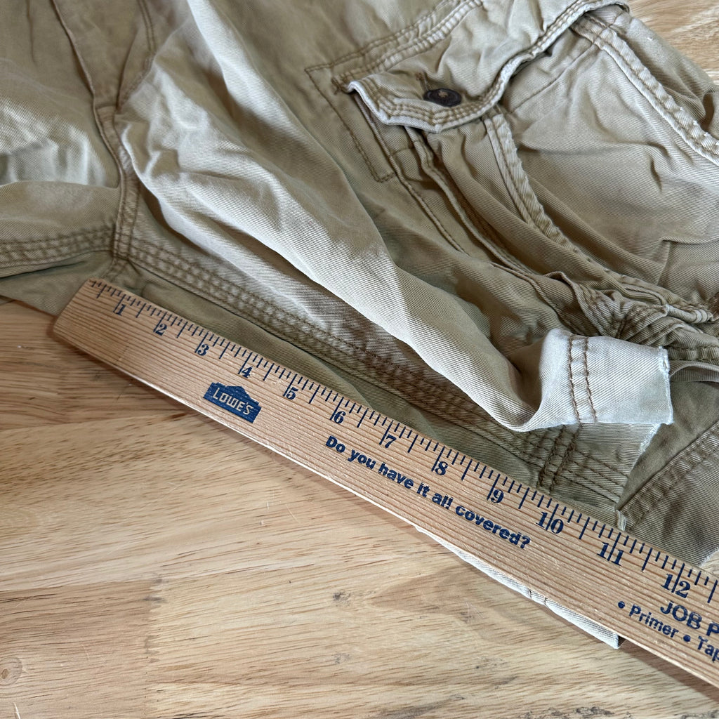 American Eagle Outfitters Classic Cargo Shorts Mens 34 Tan 11" inseam