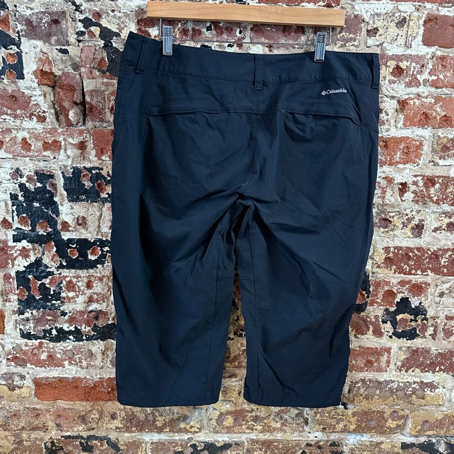 Columbia Womens 16 Black Capris