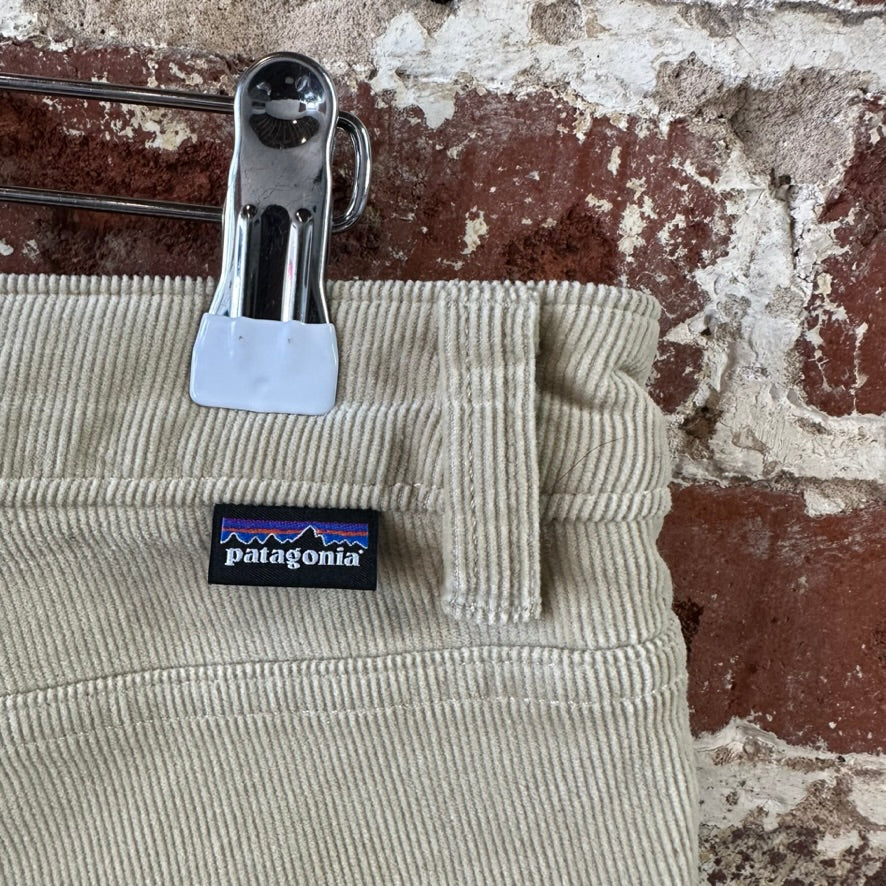 Patagonia Corduroy Pants Womens 28 Tan Khaki Travel 31x31"
