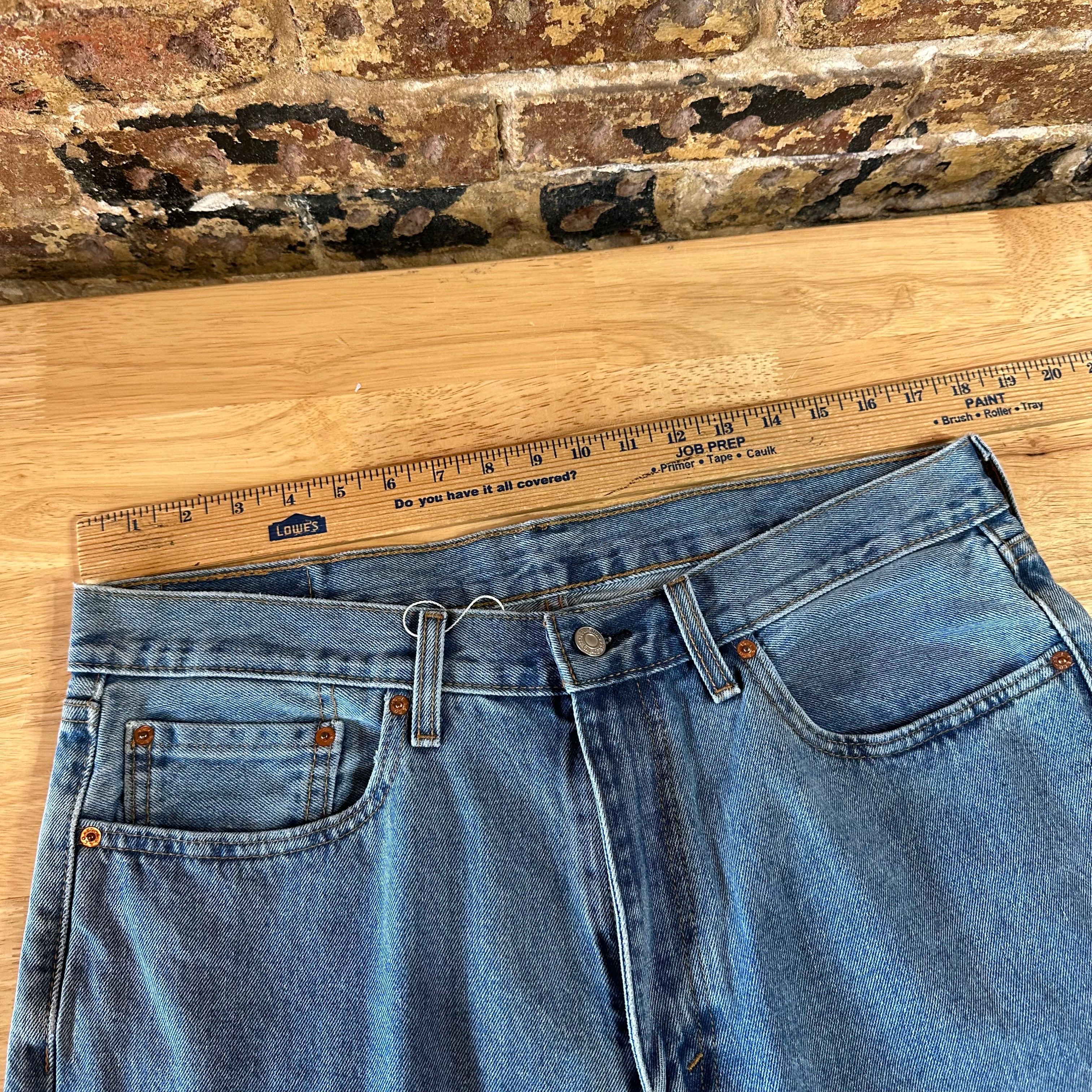 Levi's 550 Mens 36x36 Jeans