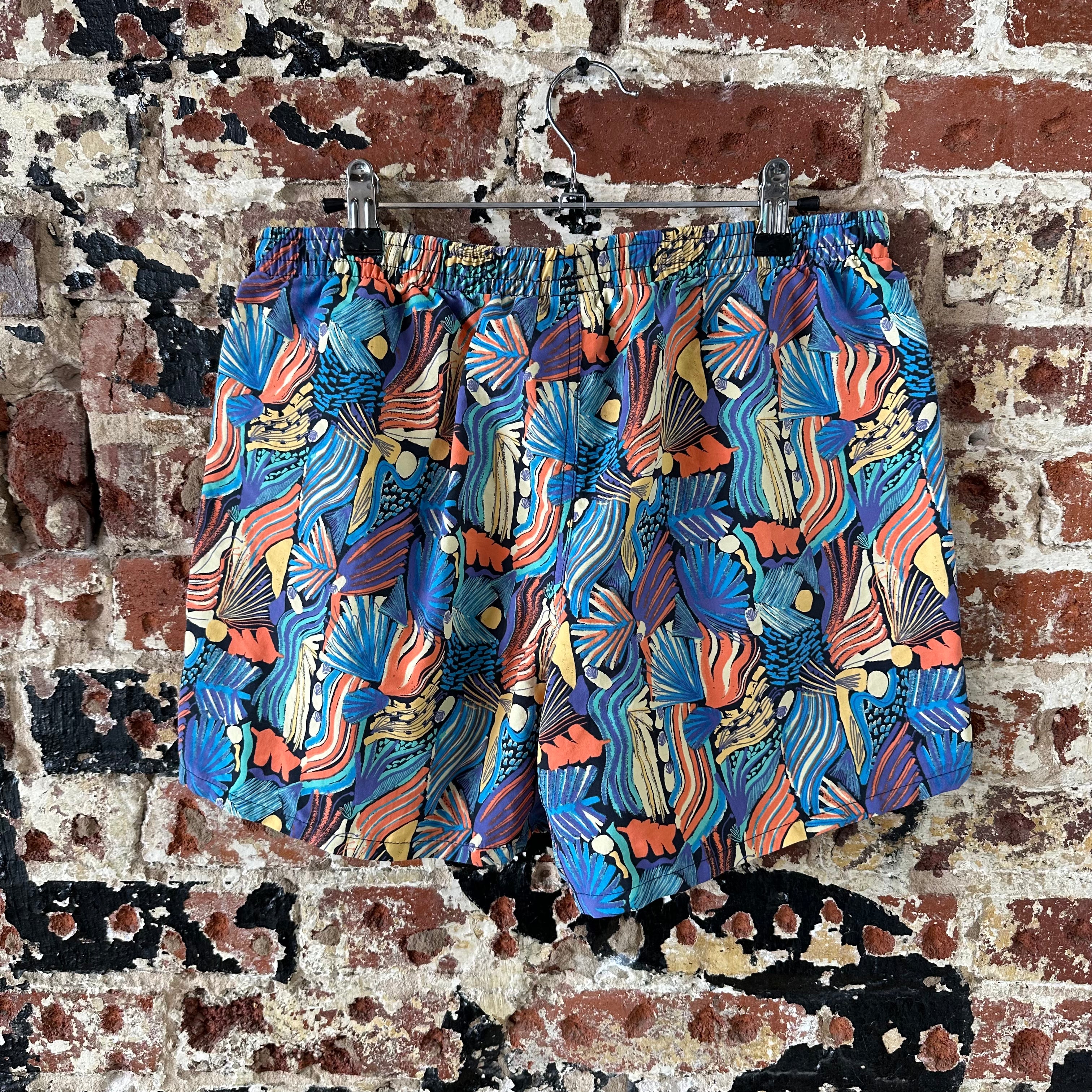 Patagonia Barely Baggies Shorts Womens Medium Purple Costa Rica Abstract