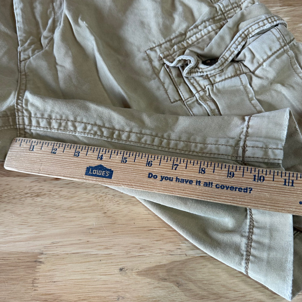 American Eagle Outfitters Classic Cargo Shorts Mens 34 Tan 11" inseam