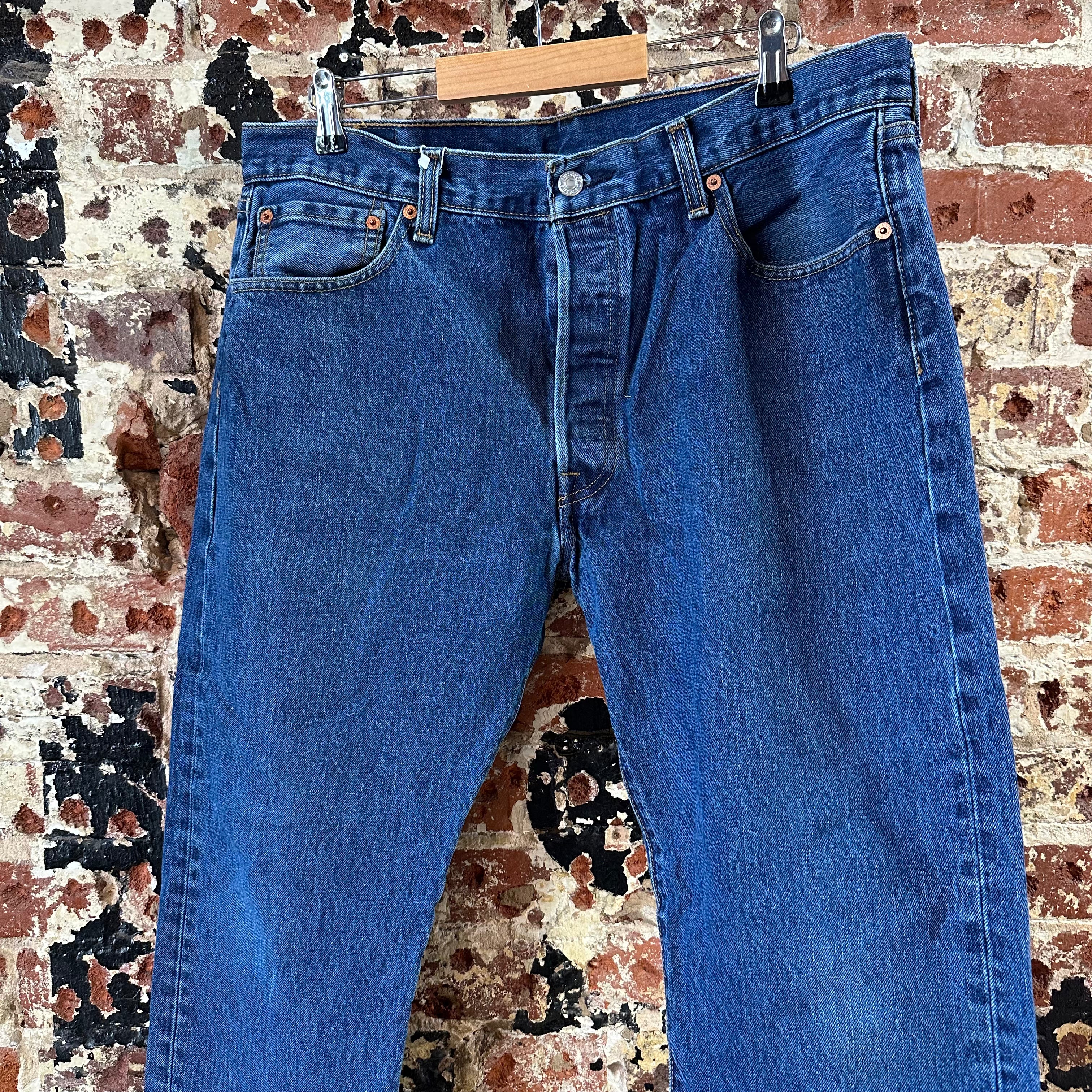 Levis 501 Mens 36x29 Blue Jeans