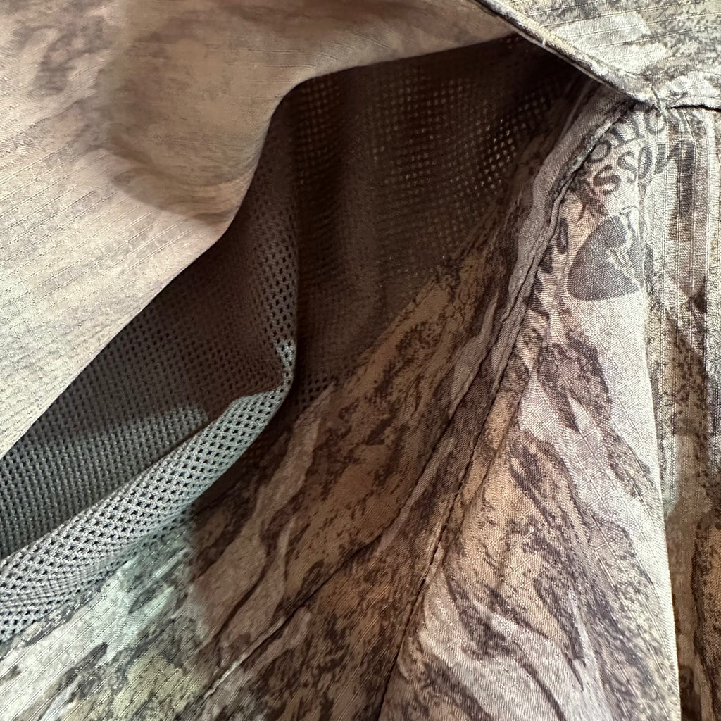 Magellan Womens 2XL L/S Camo Button Up