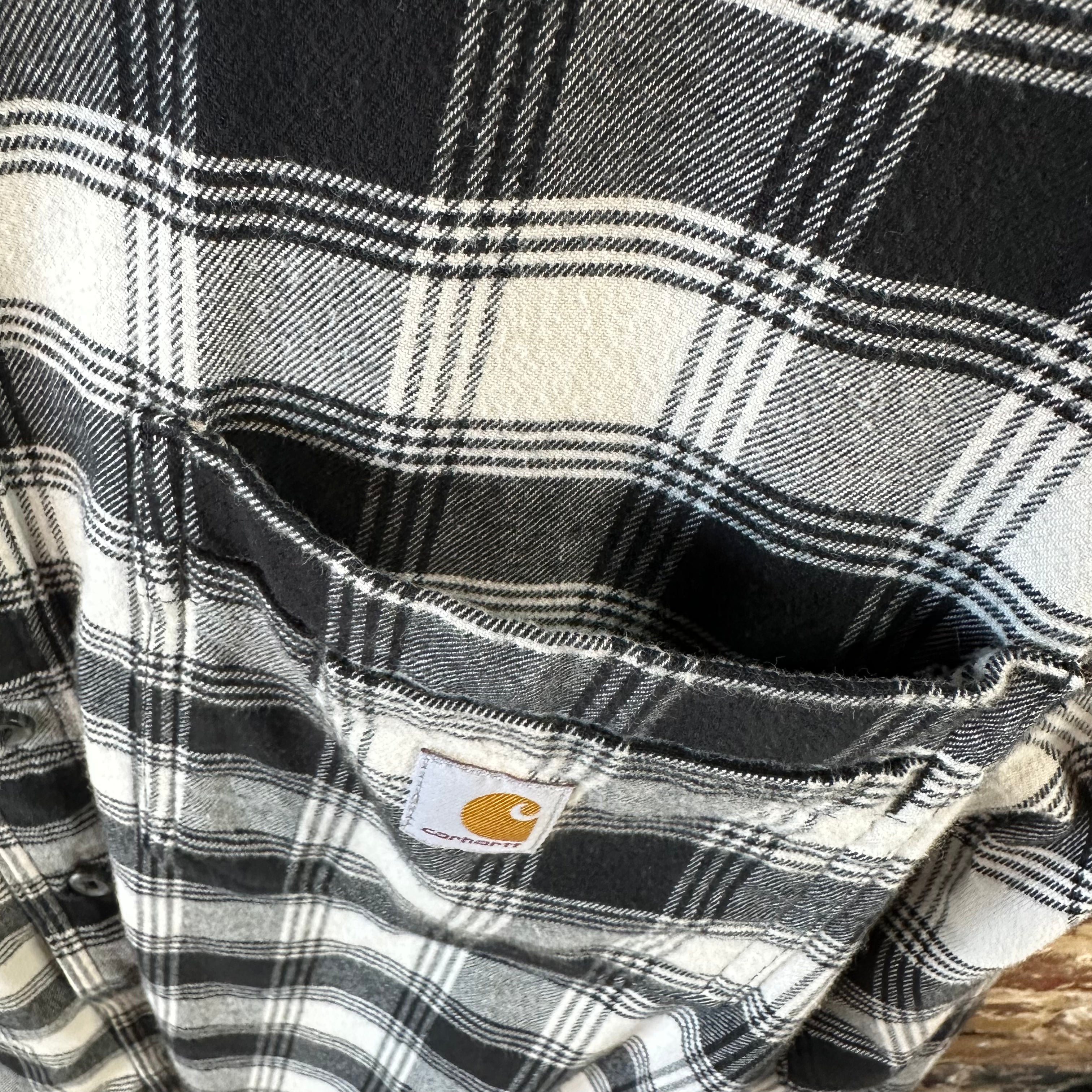 Carhartt Black Flannel Men’s XL Tall
