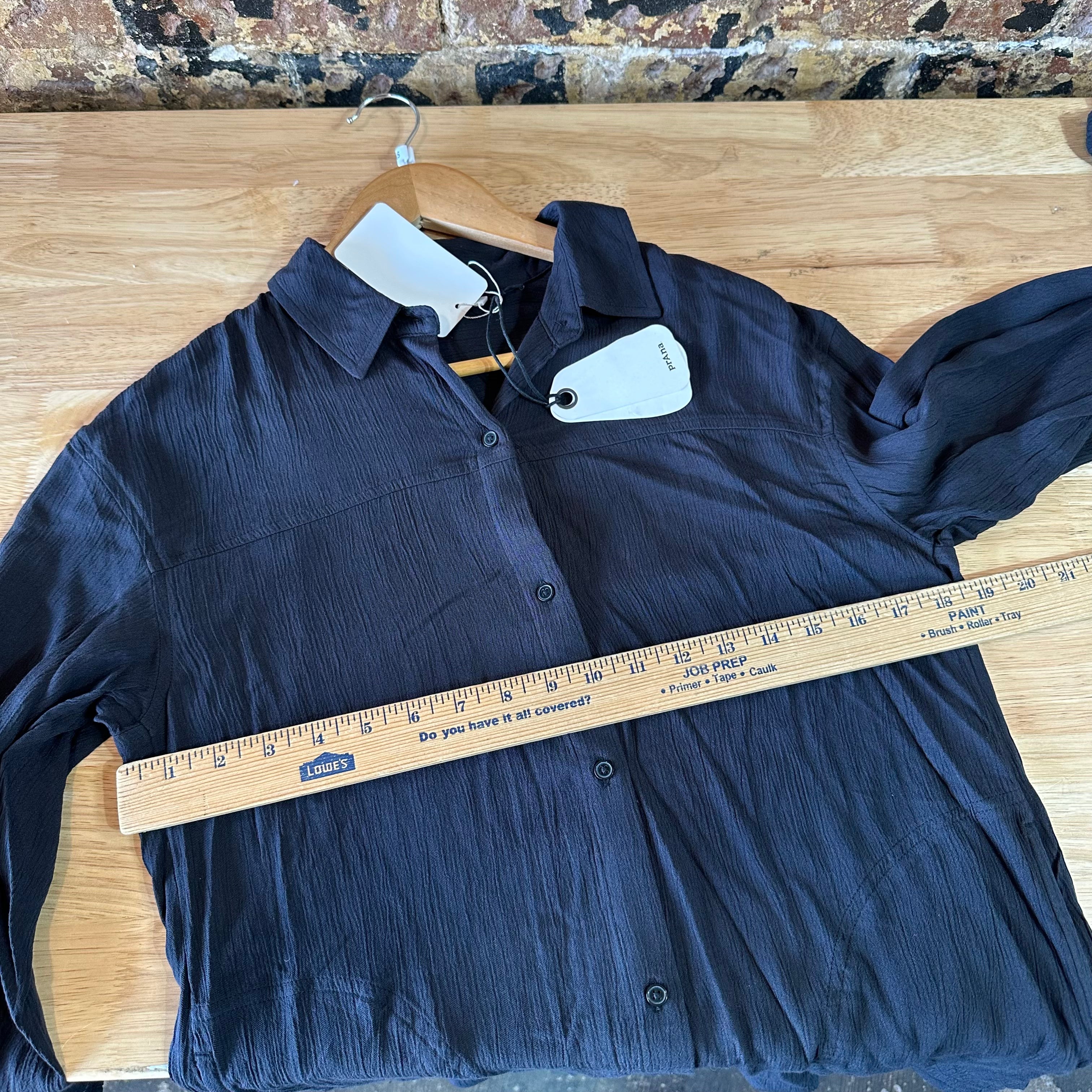 NWT PrAna Fernie Shirt Womens Small Black Crinkle Button Swim Cover Up Tunic Top