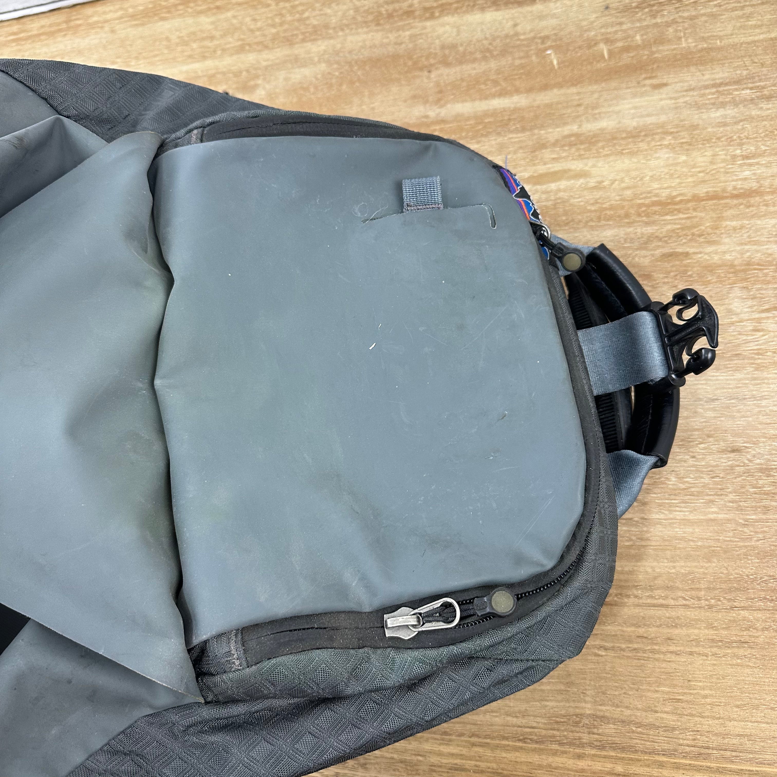 PATAGONIA gray Weathershed Sultan Rolling Duffel Travel Luggage Suitcase Bag