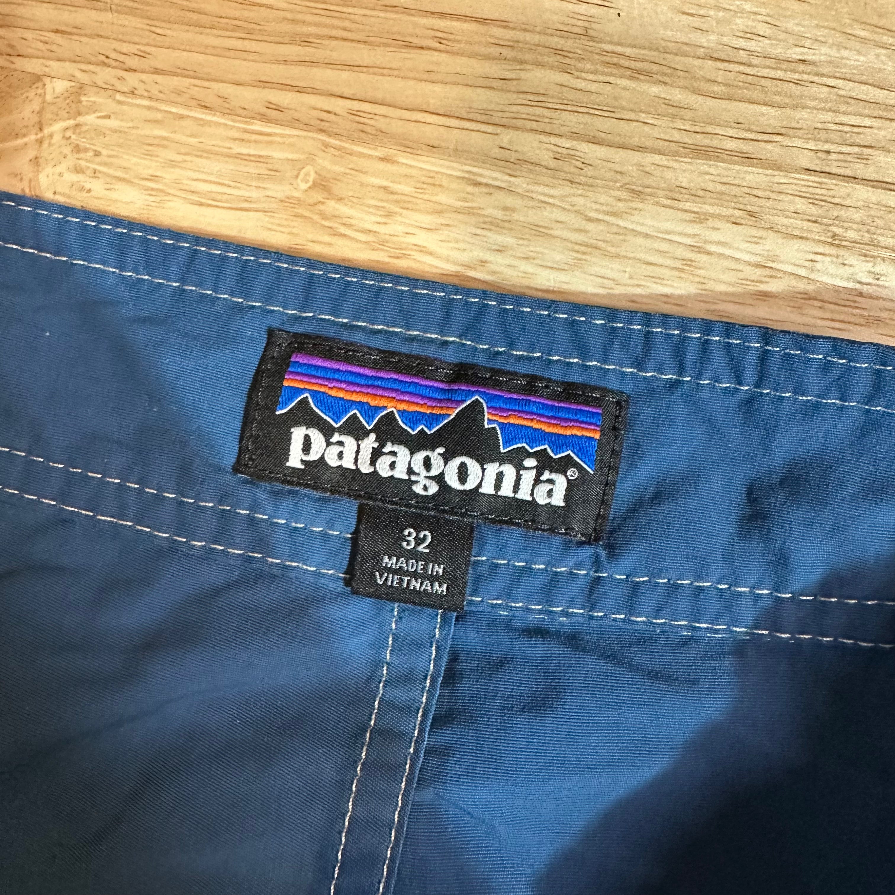 Patagonia Board Shorts Mens 32