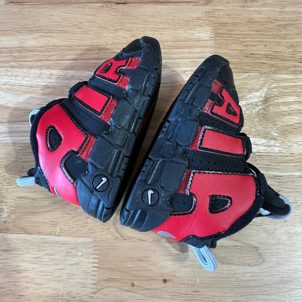 Nike baby Sneakers Size 5c