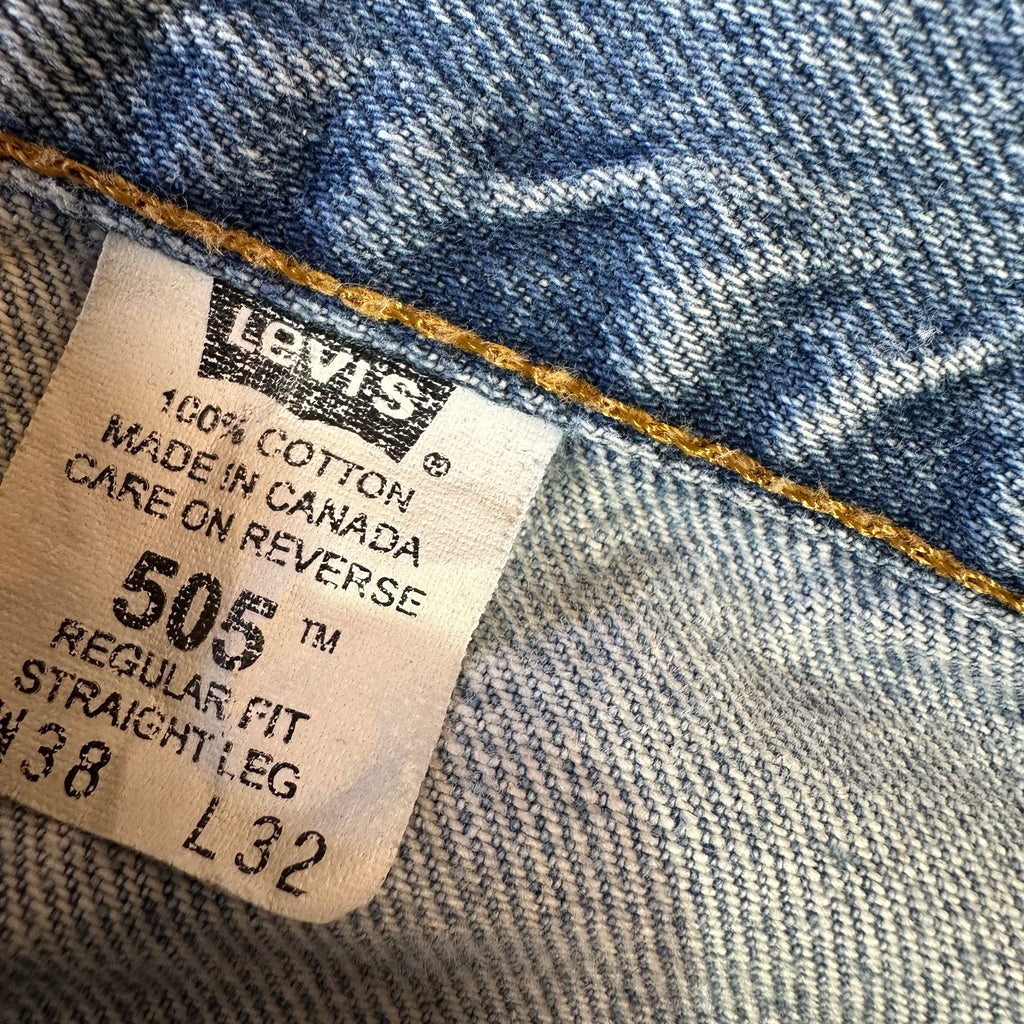 Vintage Levis 505 Jeans Mens 38x32 Regular Zip fly Blue denim Levi's 2001 y2k
