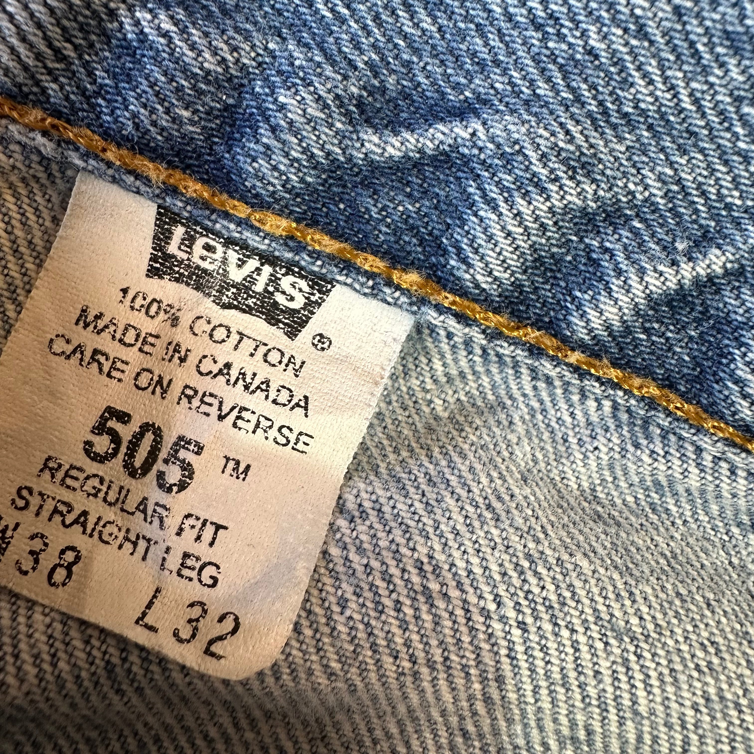 Vintage Levis 505 Jeans Mens 38x32 Regular Zip fly Blue denim Levi's 2001 y2k