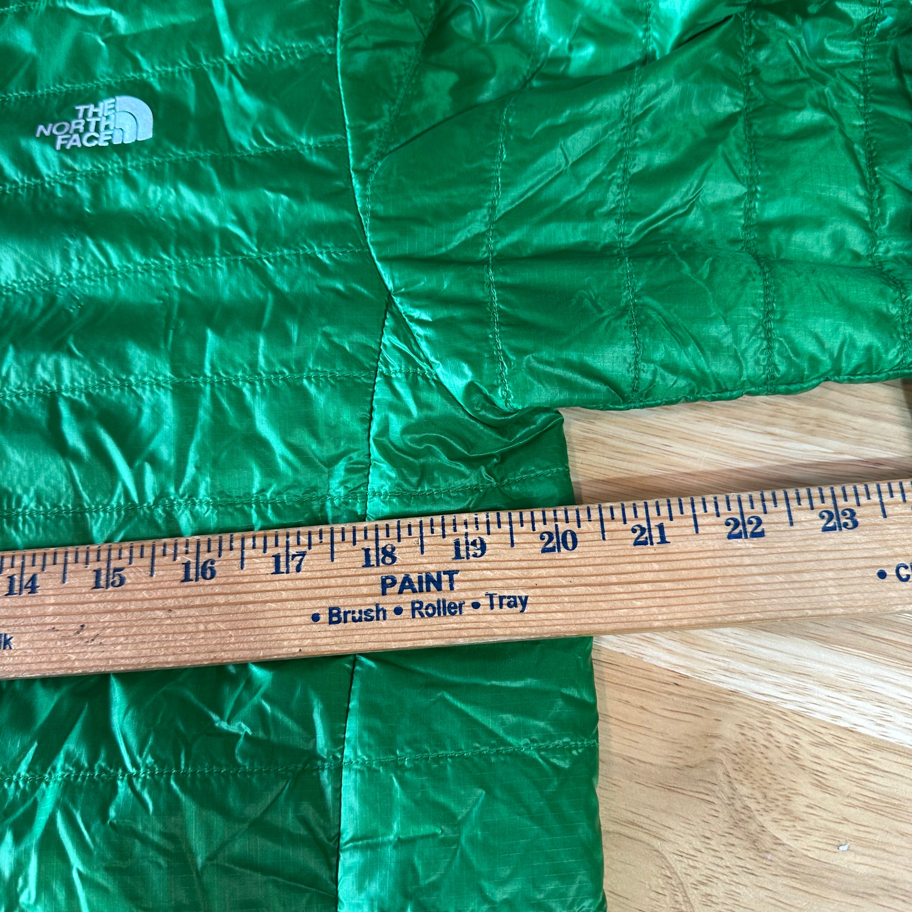 North Face Boys Large Green Jacket