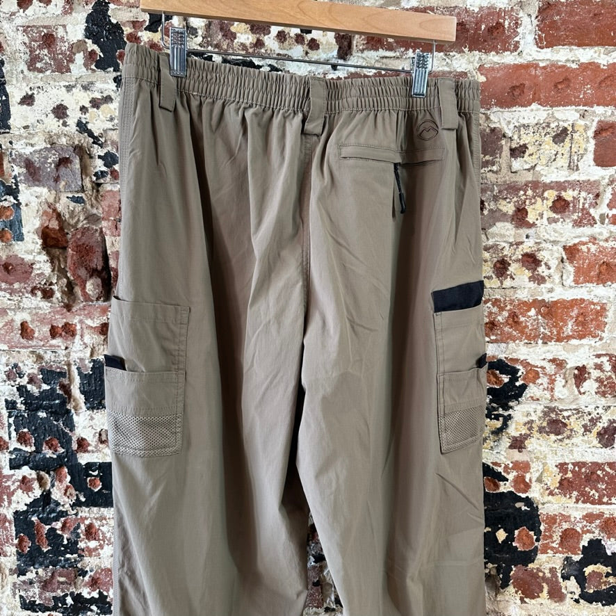 Magellan Mens Large Brown Pants
