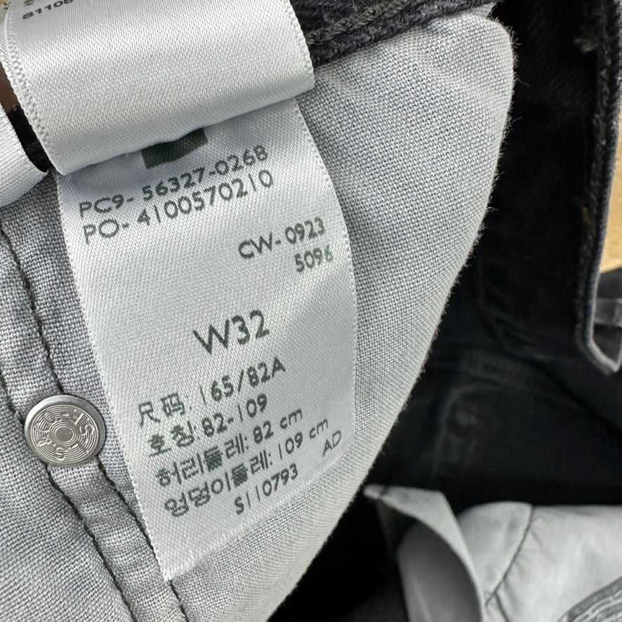 Levi's Cut Off Denim Black Jean Shorts Womens 32 Distressed - 33x2"