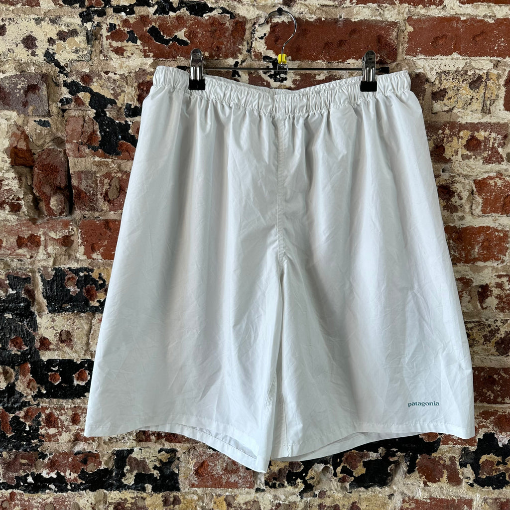 Patagonia Strider Field Shorts 8" White Men's Size Medium Lightweight unlined