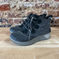 Sorel Woman's 9 Gray Boots