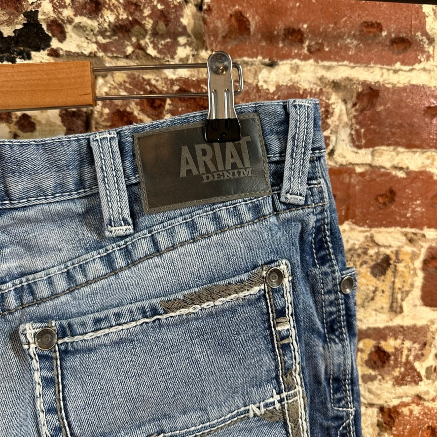 Ariat M2 Mens 36x32 Blue Jeans