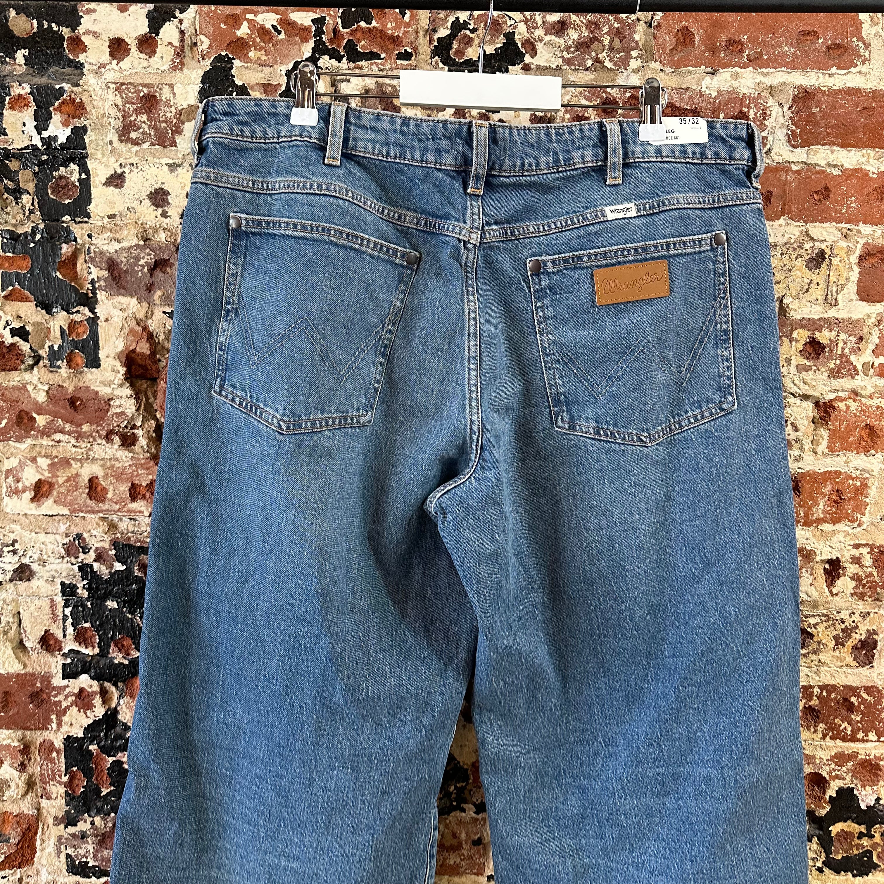 Wrangler Wide Leg Mens 35x32 Jeans NEW
