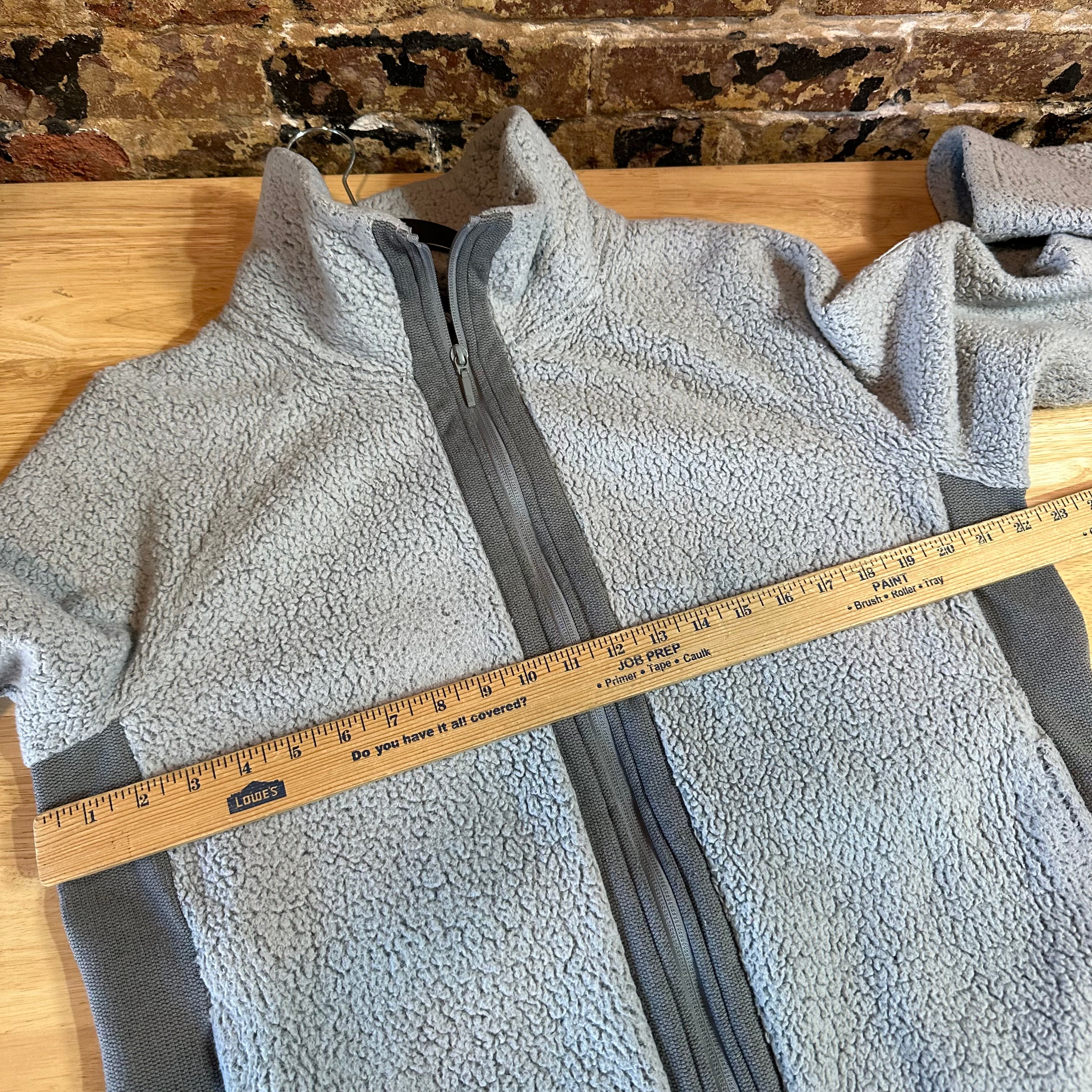 North Face Womens XL Gray Fleece Jacket