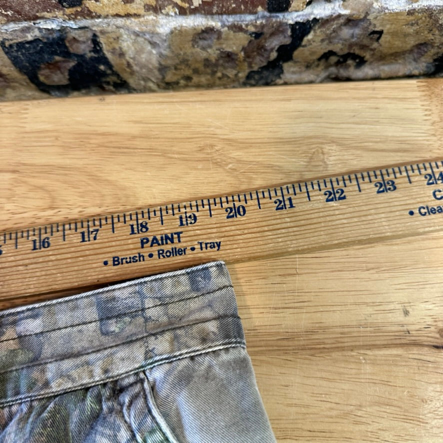 Magellan Camo Cargo Shorts Mens 40