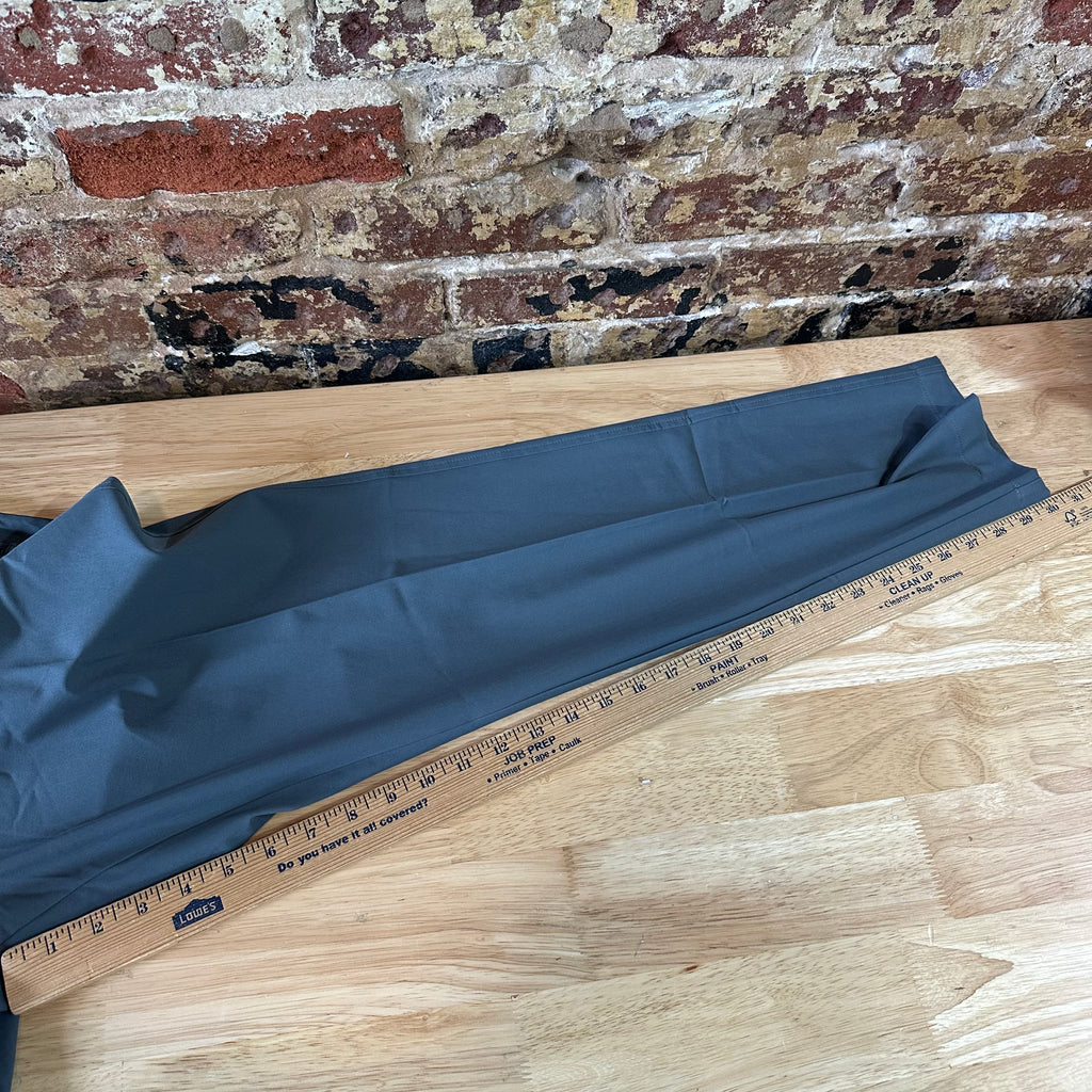 Under Armour Mens 34x30 Gray Pants