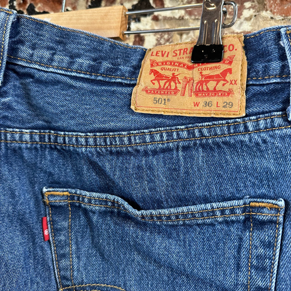 Levis 501 Mens 36x29 Blue Jeans