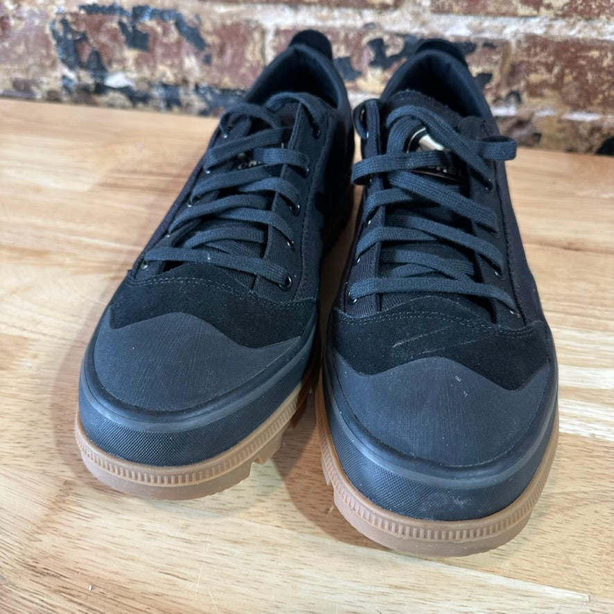 Soreal Mens 11.5 Black Sneakers